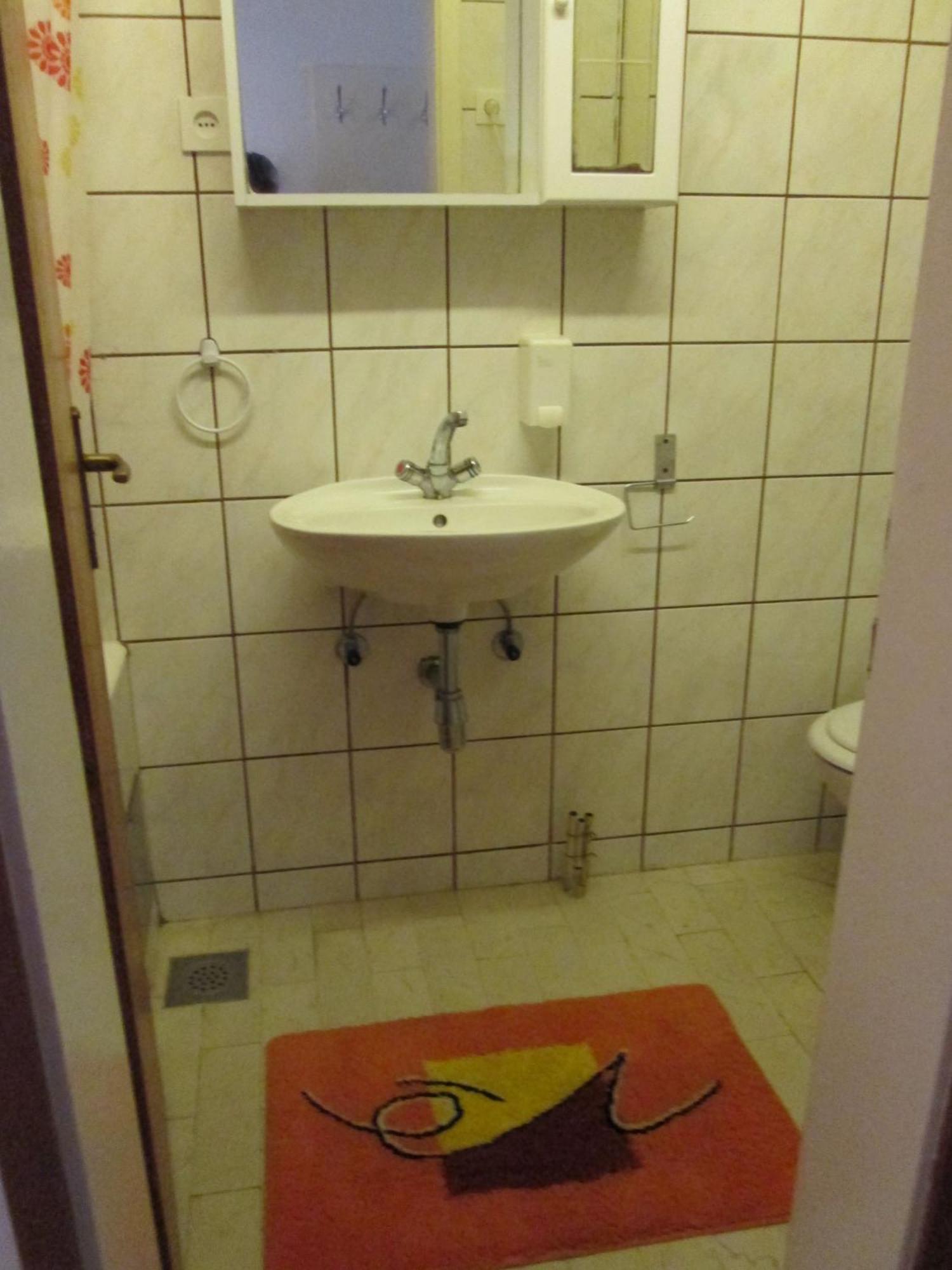 Apartments Lima Lazaneo Jelsa  Eksteriør billede